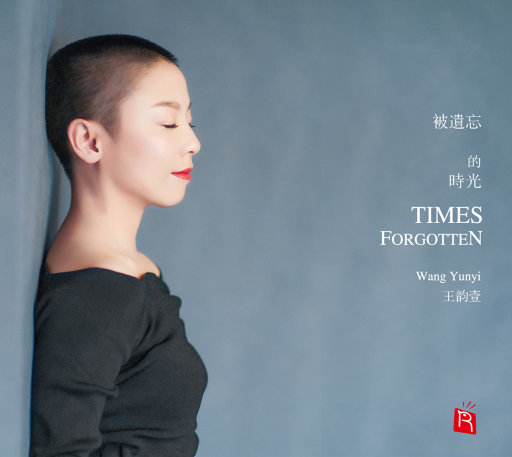 岳疯狂撅起丰满大屁股视频
